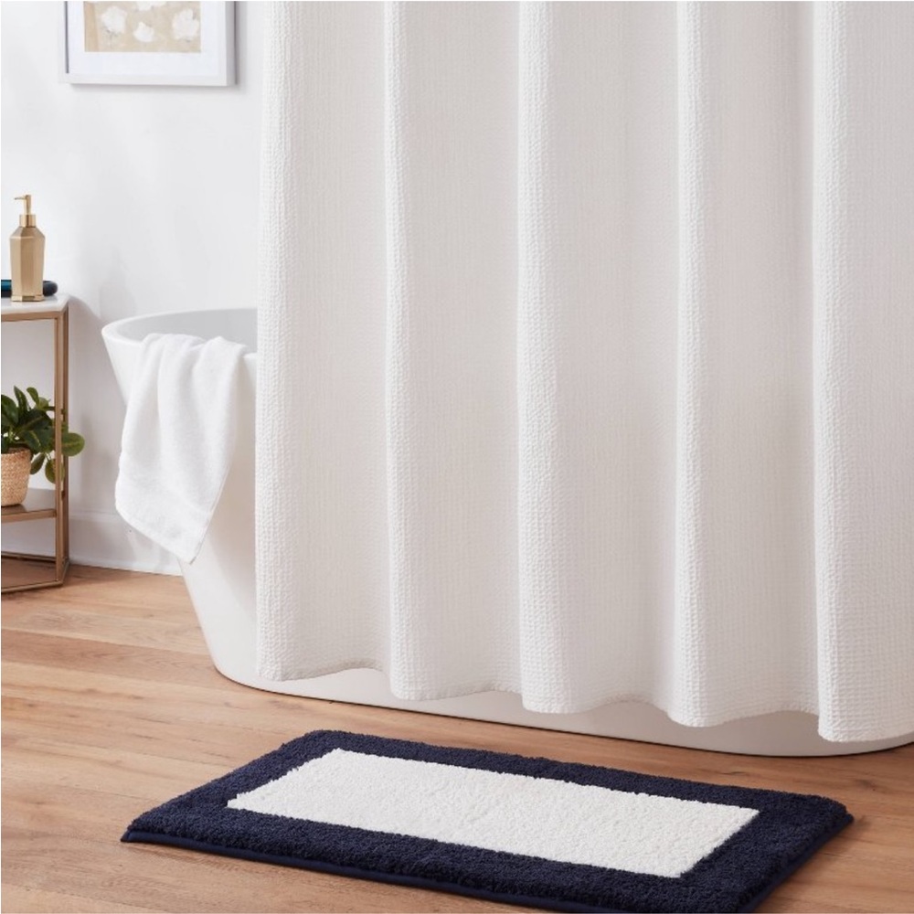 THRESHOLD NEW fluffy border memory foam bath rug -white/navy
